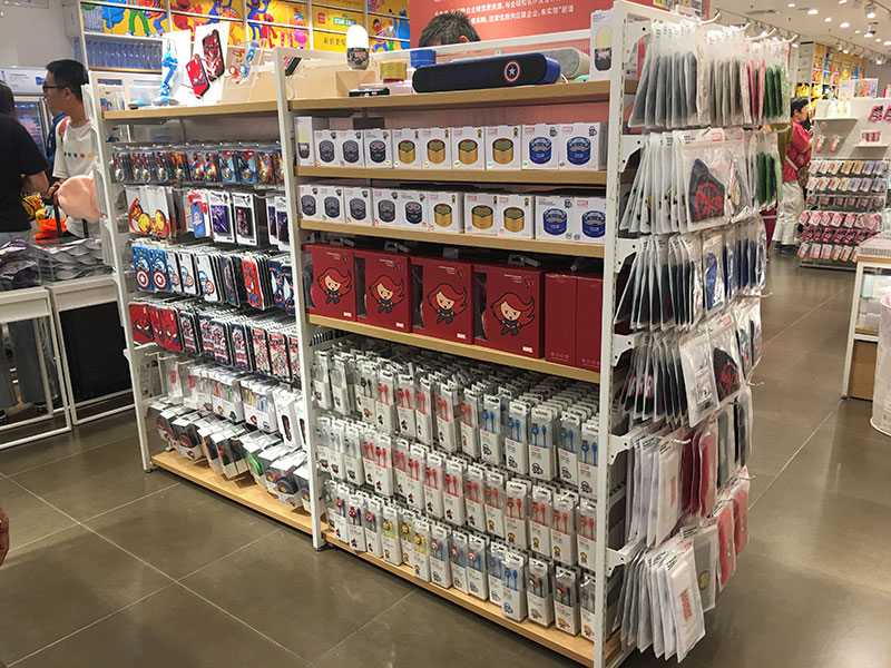 名創優品展示柜,精品百貨展示架,母嬰展示架 名創優品展示柜,精品百貨展示架,母嬰展示架