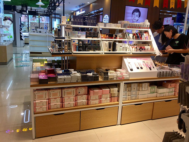 精品展示架,名創展示架,nome北歐風展示架 精品展示架,名創展示架,nome北歐風展示架