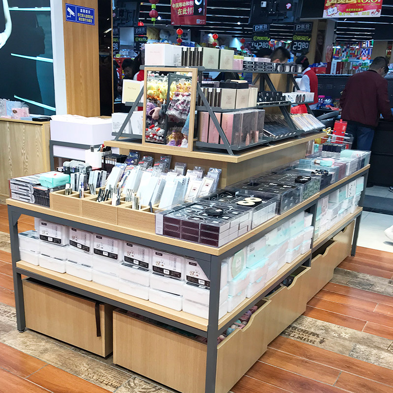 家居百貨貨架