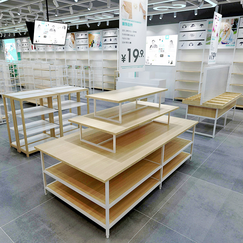 名創(chuàng)優(yōu)品貨架定制
