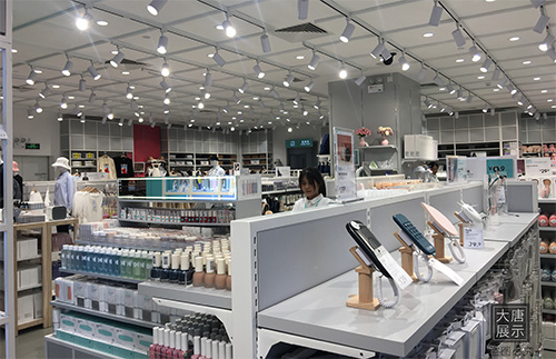 重慶nome，諾米貨架，諾米家居貨架，名創優品貨架定制新潮流