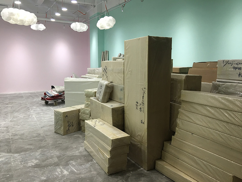 NOME貨架,精品店貨架,貨架安裝,定制貨架